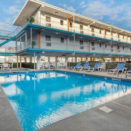 Boardwalk Hammock Inn Wildwood Beach Hotel Oceanfront Exterior photo